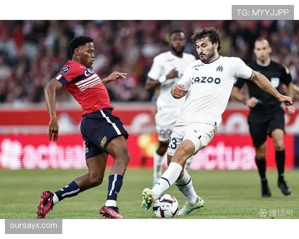 乔纳森·戴维与奥斯梅恩：法甲中锋的两种进化路径