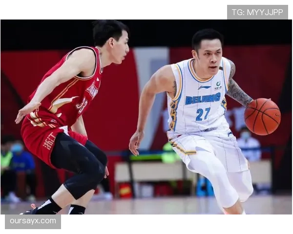 合理冲撞 vs 普通犯规：裁判如何界定“合法对抗”？