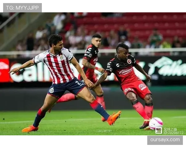 有利原则在足球判罚中的应用边界详解与典型争议解析